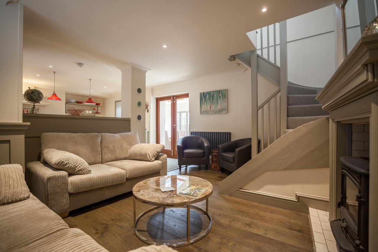 Ludlow - Linnet House - Well Presented Townhouse With Parking - Perfect Location For Exploring On Foot, Sleeps Up To 8 Guests - Hosted By Rentmyhouse Exterior photo