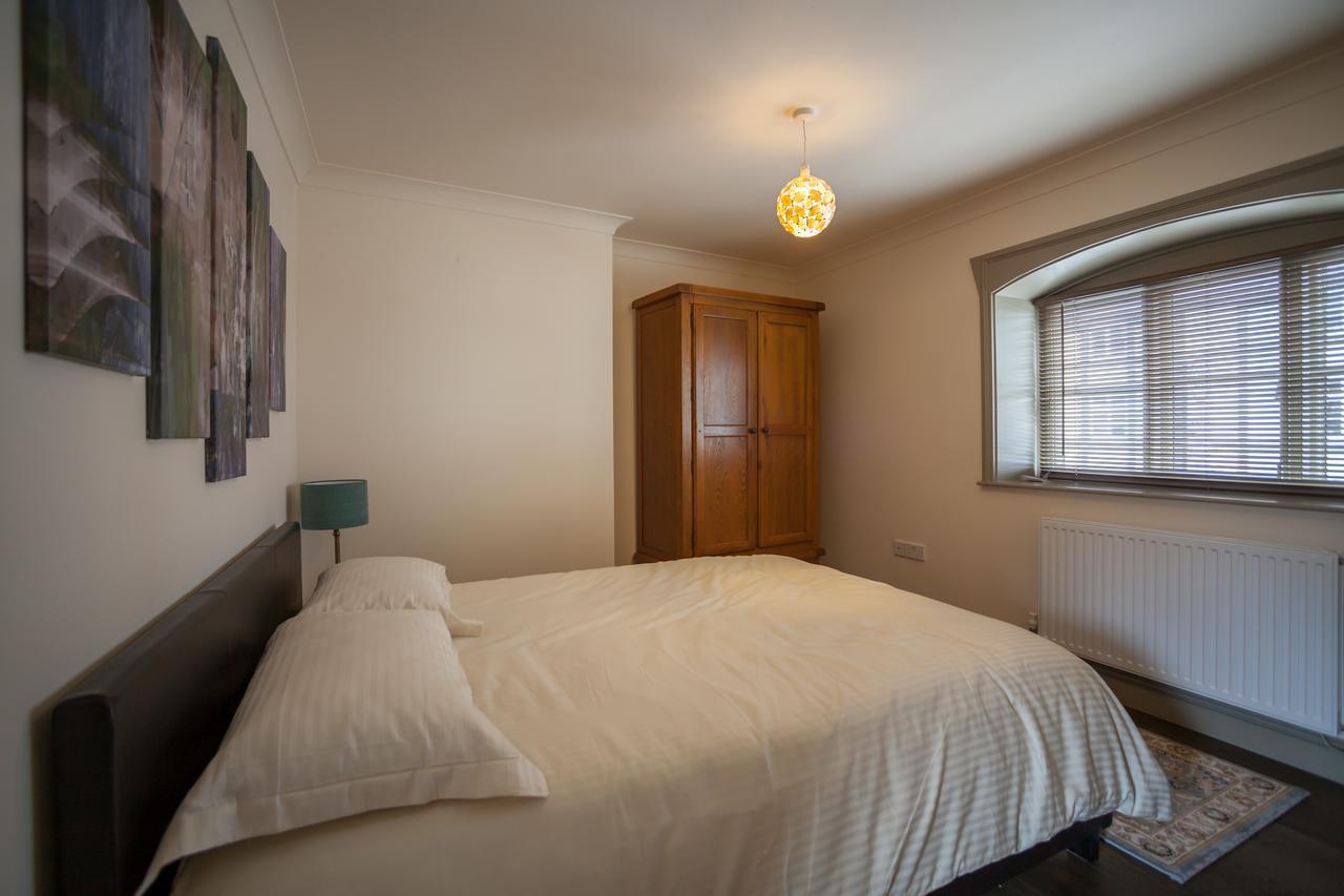 Ludlow - Linnet House - Well Presented Townhouse With Parking - Perfect Location For Exploring On Foot, Sleeps Up To 8 Guests - Hosted By Rentmyhouse Exterior photo